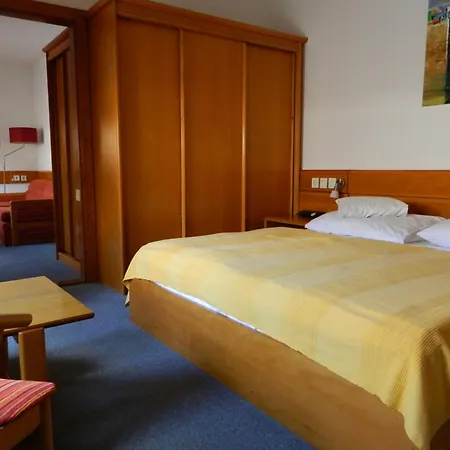 Szálloda Kalma Superior 3*