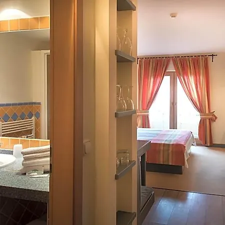 Kalma Superior Szálloda 3*
