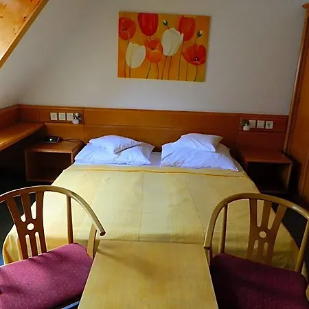 Szálloda Kalma Superior 3*