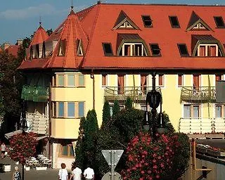Kalma, Kalma Villa, Hotell