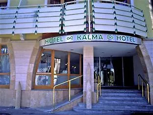 Kalma, Kalma Villa, Hotell