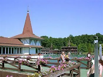 Kalma, Kalma Villa, Отель 3*